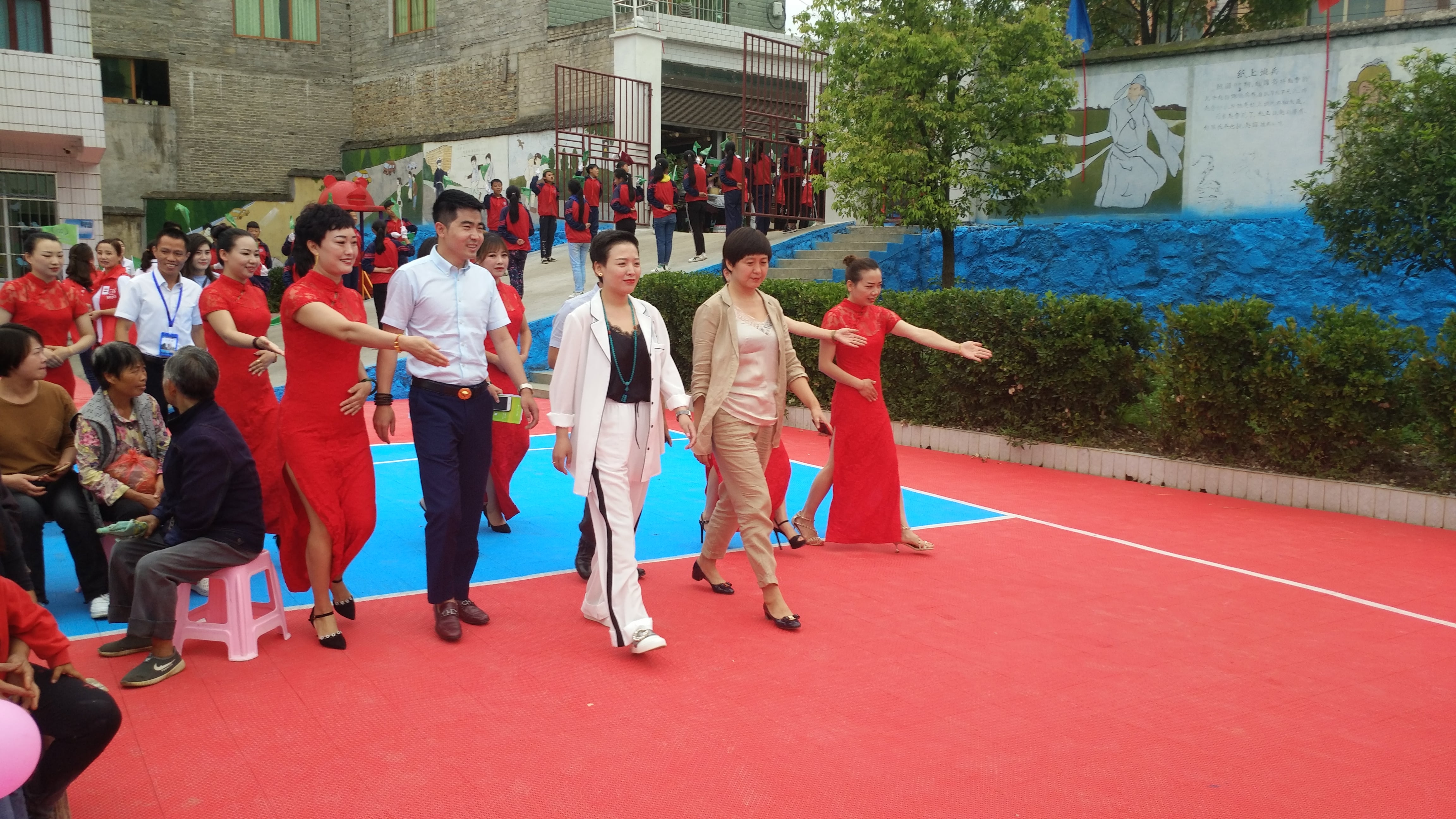 第148所 固阳县新世纪xingkong（中国）官方网站吴彩勤小学